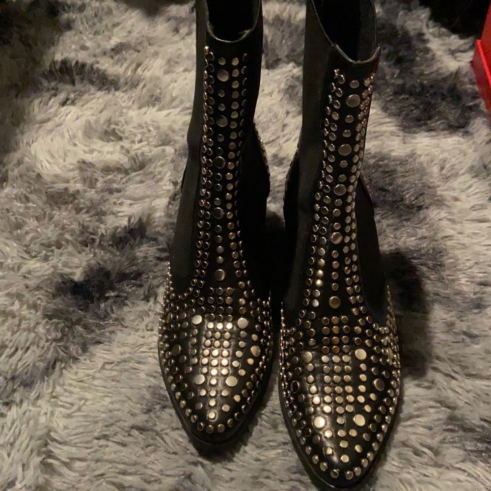Boots!
